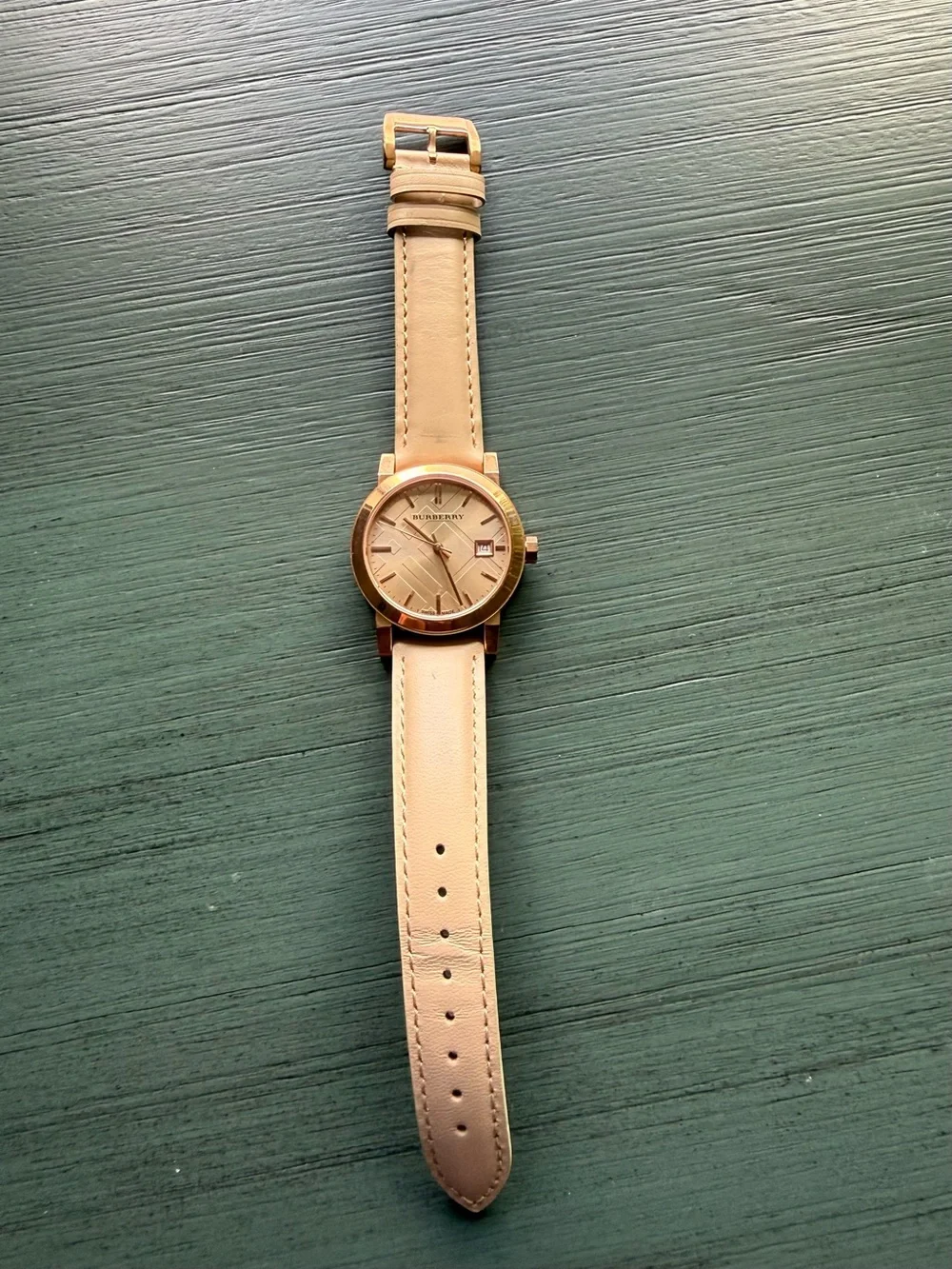 Burberry Women's Watch City Classic 34 Mm Swiss Watch BU9109 Rose Gold